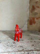 Lille rød Dalarhest