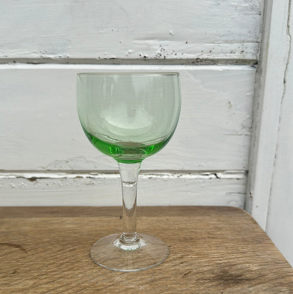 Glas