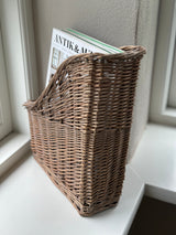 Tidskriftholder ~ i flet