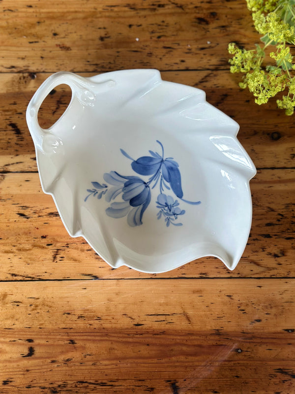 Fad ~ Fattigmands Blå Blomst