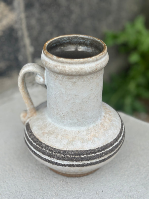 Vase ~ kande