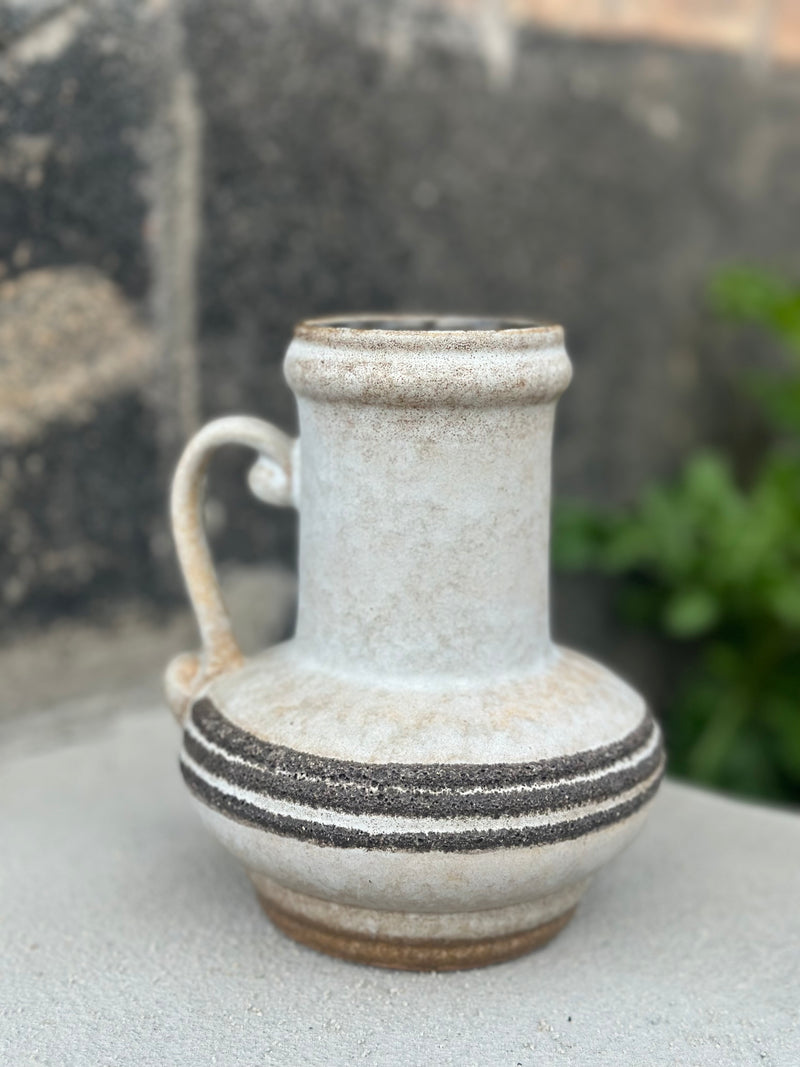 Vase ~ kande