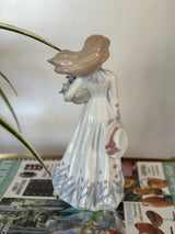 Figur ~ Blomsterpigen