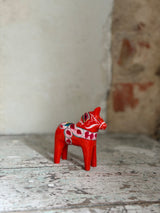 Lille rød Dalarhest