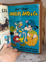 Vintage Anders And & Co. mappe med tegneserieblade fra 1967