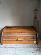 Brødkasse | Mørklakeret acacie træ