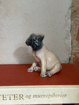 Figur  – Mops hvalp