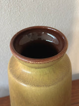 Vase ~ Karrybrun