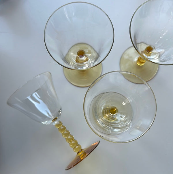 Glas