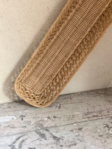 opdateret Shopify-tekst:

Vintage baguettekurv i rattan – 61 cm