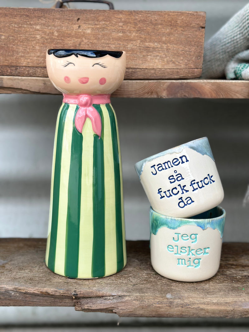 Vase dame