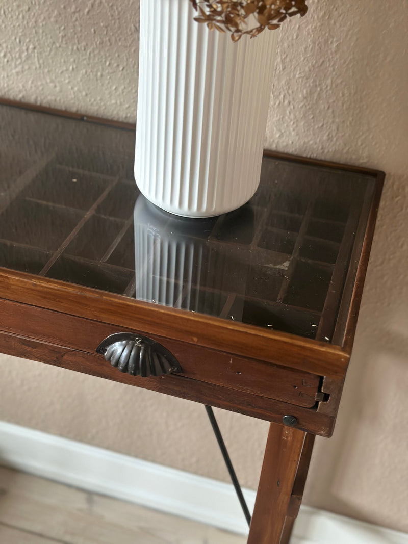 Konsolbord ~ med sættekasse