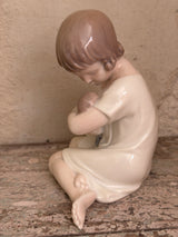 Figur ~ pige med barn