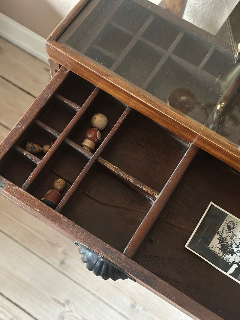 Konsolbord ~ med sættekasse