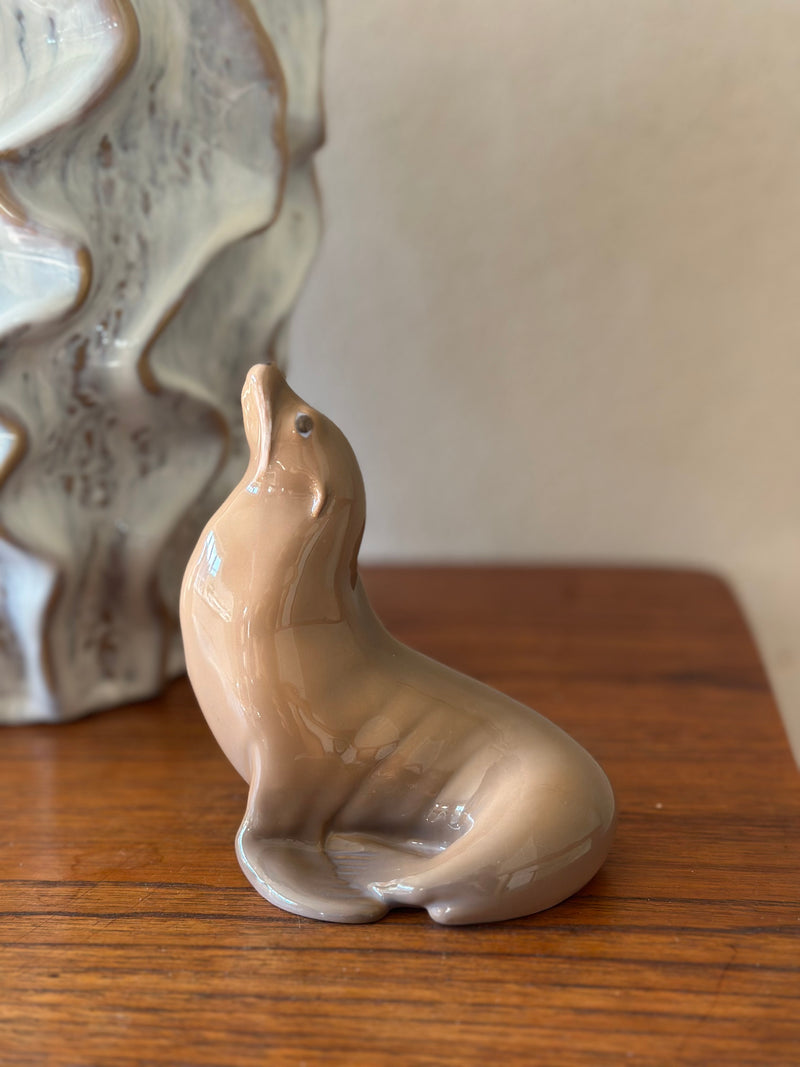 Figur ~ søløve
