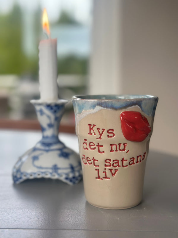 Kop ~ kys det nu, det satans liv.