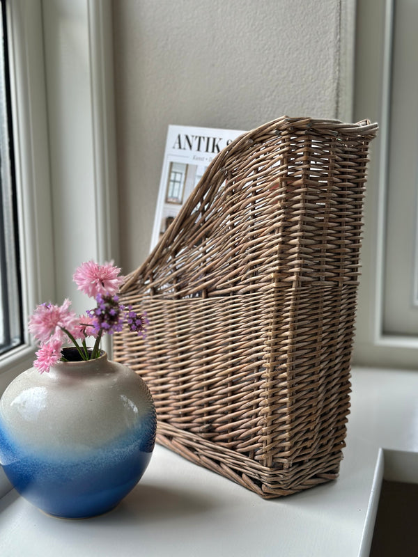 Tidskriftholder ~ i flet