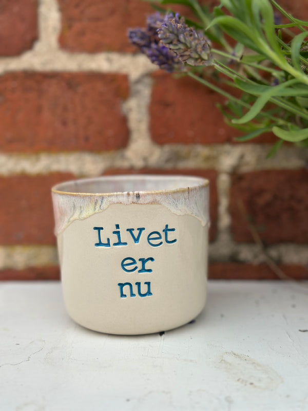 Kop ~ Livet er nu