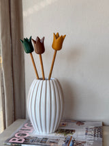 Smukke vintage træ-tulipaner