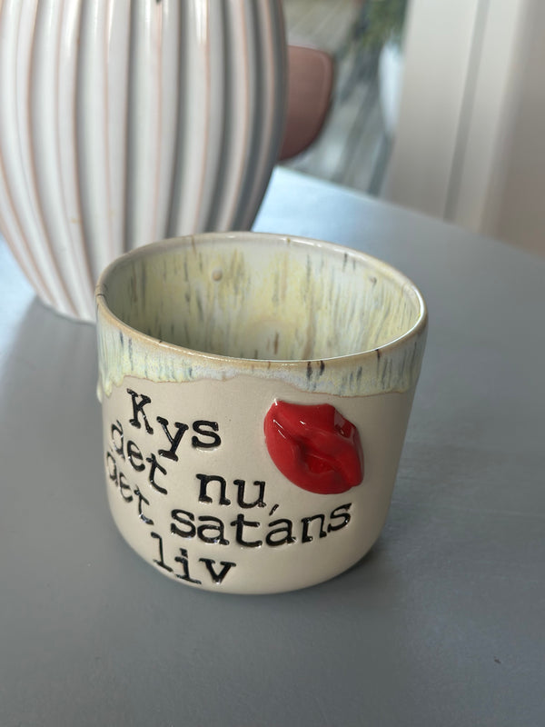 Kop ~ Kys det nu, det satans liv