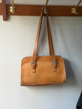 Skuldertaske ~ kernelæder