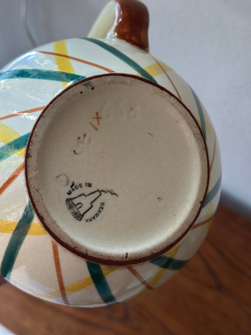 Vase~ kande