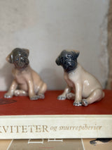 Figur  – Mops hvalp