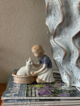 Figur ~ Pige med kat