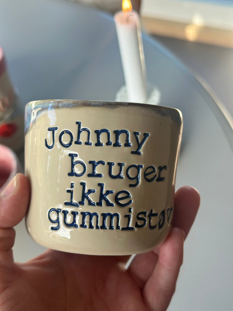 Kop ~ Johnny bruger ikke gummistøvler