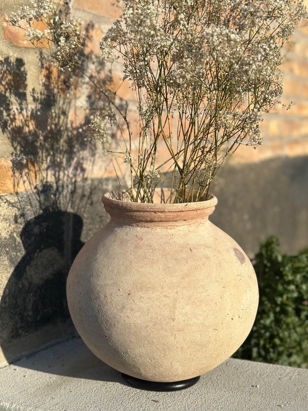 Lerkrukke på jernring