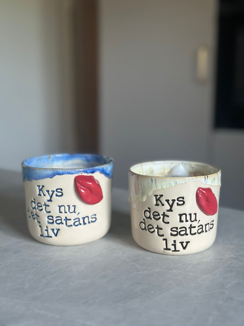 Kop ~ kys det nu det satans liv 💋