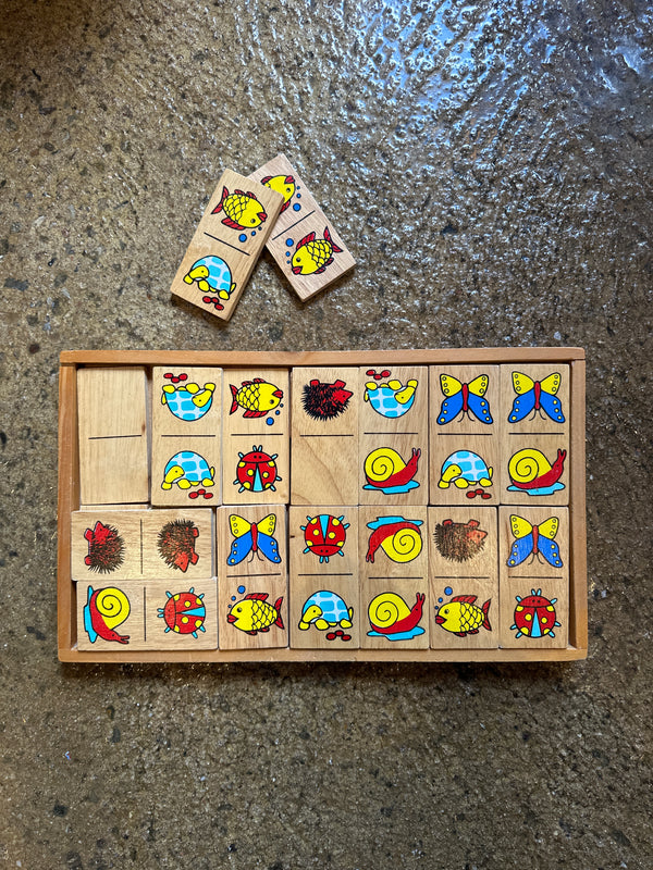 Spil ~ domino