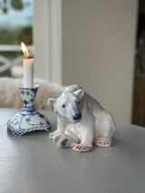 Figur ~ Siddende isbjørn