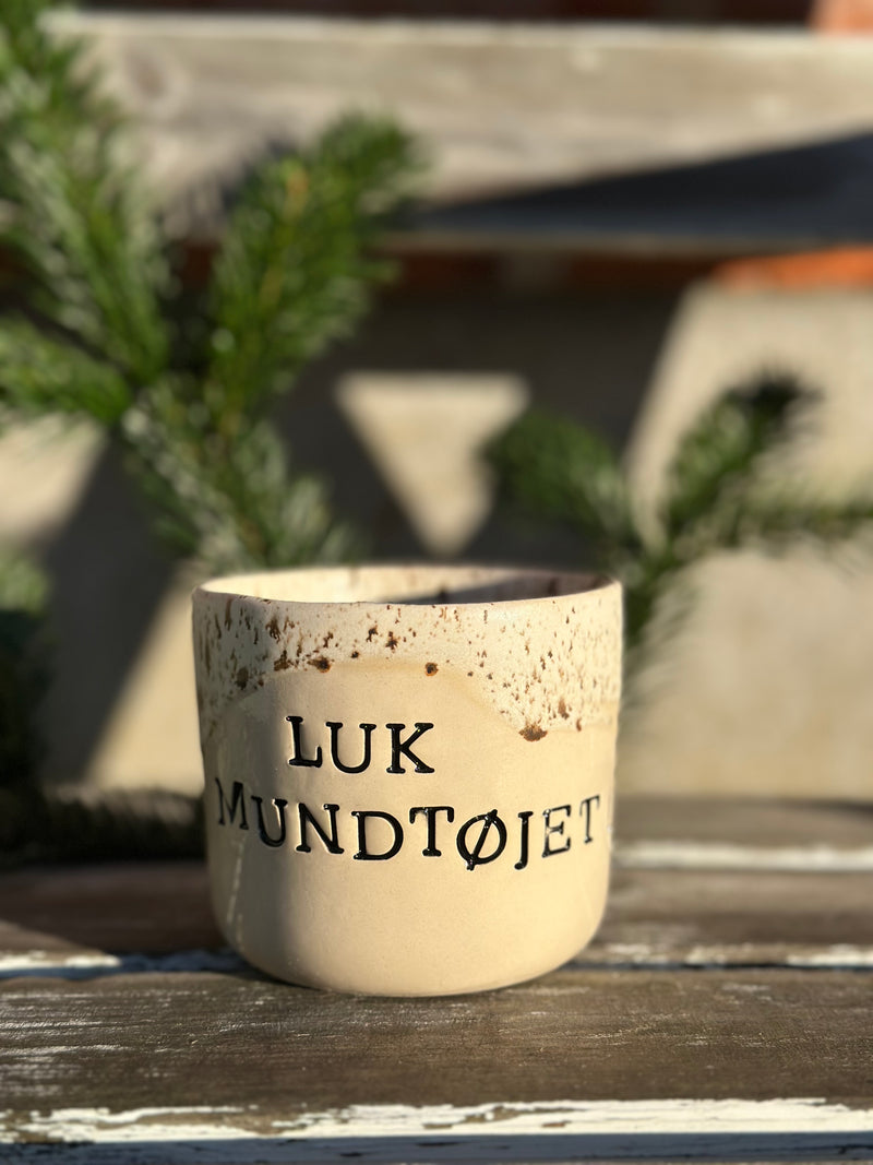 13. December ~ Luk mundtøjet