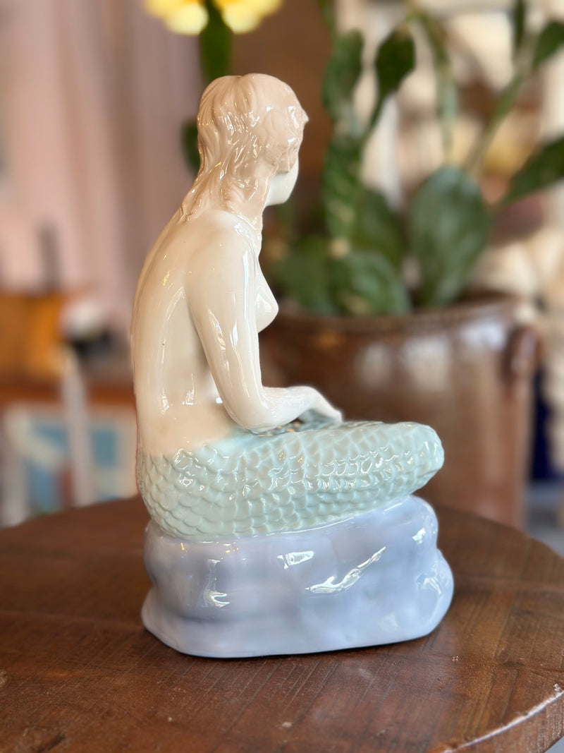 Figur ~ havefrue