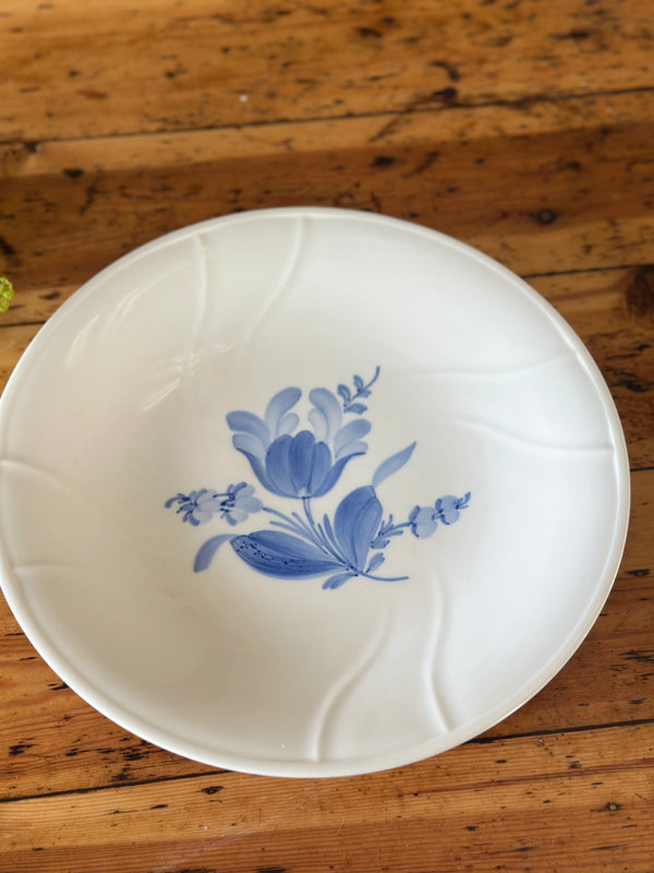 Rundt fad ~ Fattigmands Blå Blomst